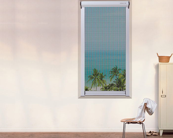 SSJ-0008 Hooked retractable screen window